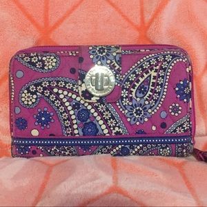 Vera Bradley twist lock wallet